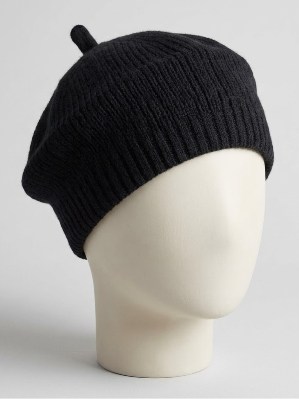 GAP Super Soft Black Knit Beret, never worn